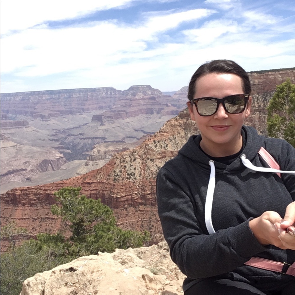 Meet your Posher, Maggie